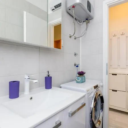 Petrana Appartement *